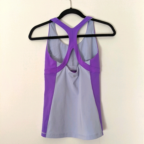 Lululemon Run: Fast Track Tank Cool Breeze 6 - Picture 12 of 15